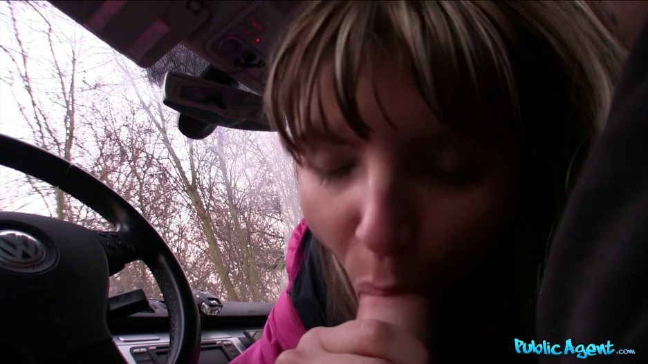 Gina Gerson - Stranger Pays Good Money To Fuck Cute Girl In His Car